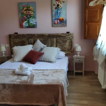 Bed and Breakfast Casalisa *
