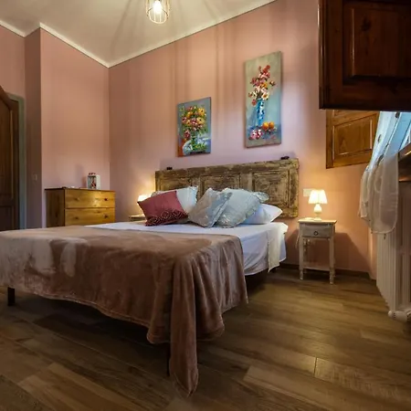 Casalisa Bed and Breakfast *